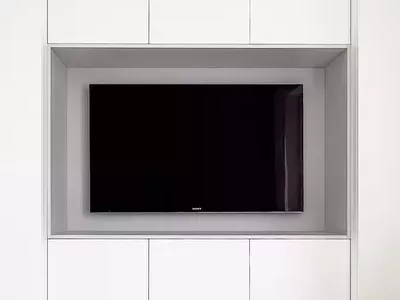 panel-tv-05